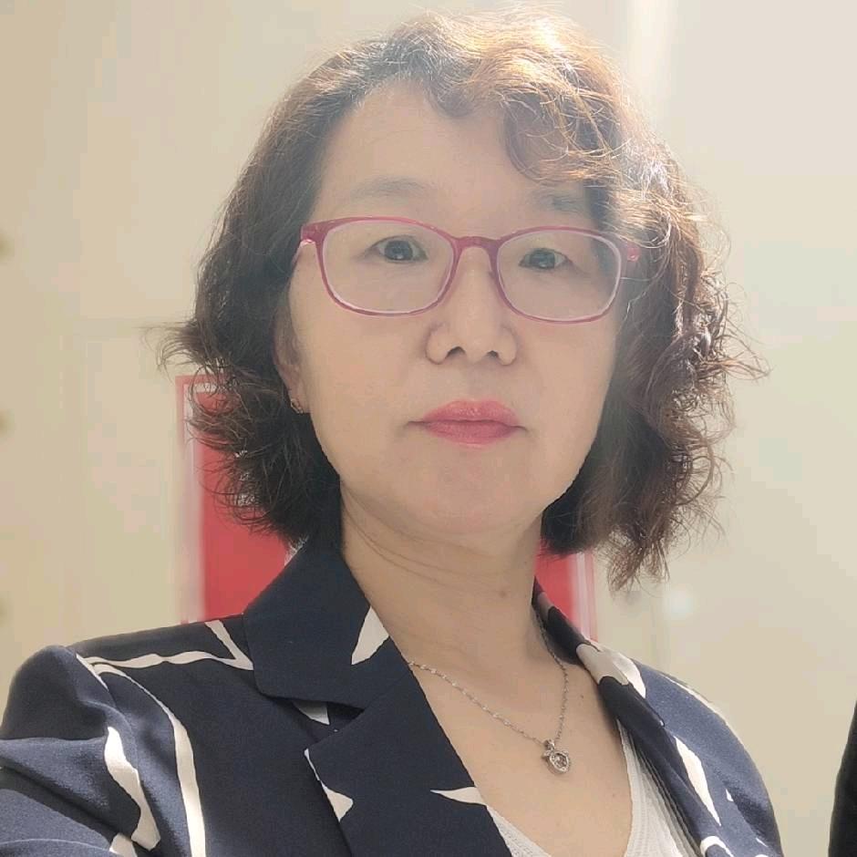 秀外慧中