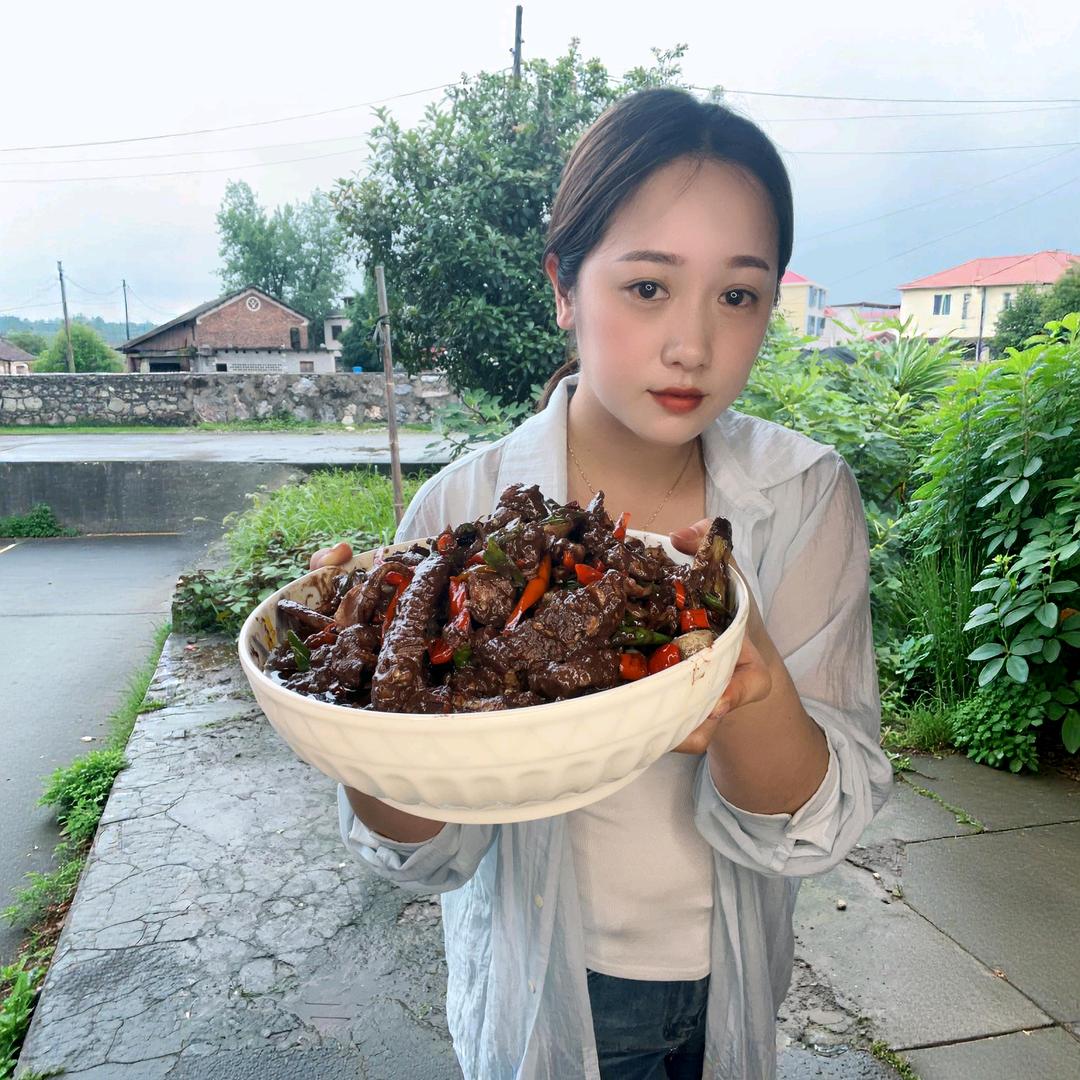 艳子家的血浆鸭