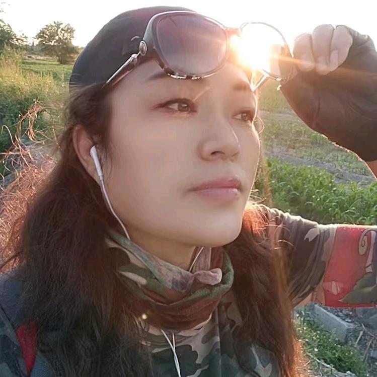 红娘芹姐。