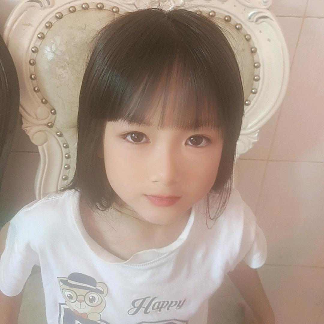 单亲周玮琪