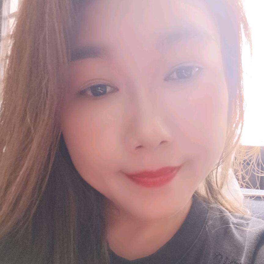 要么孤单，要么庸俗