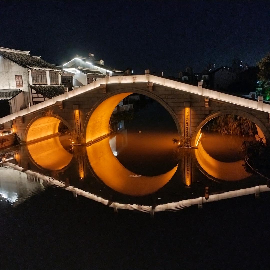 @相见恨晚@