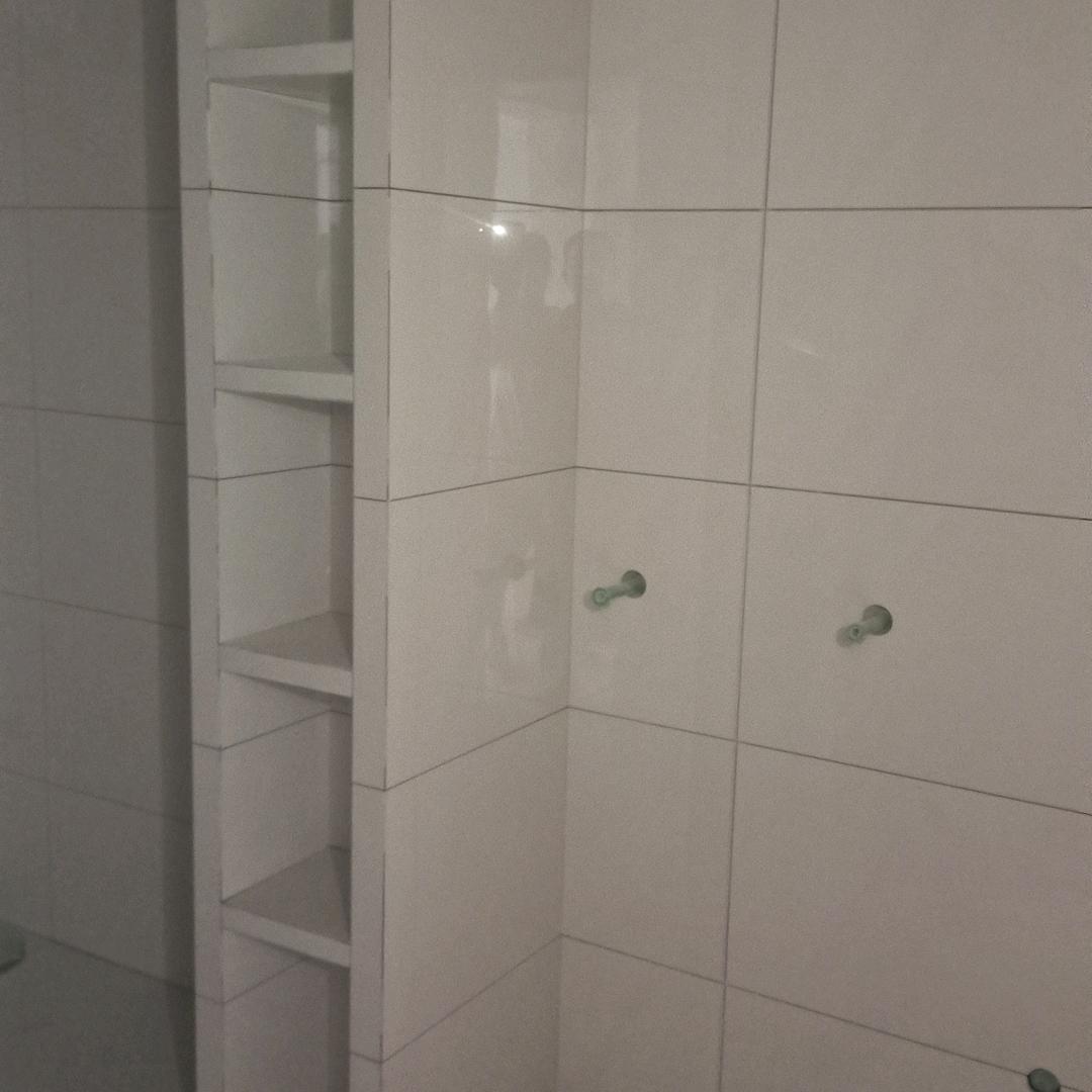 贴砖大匠-申师傅