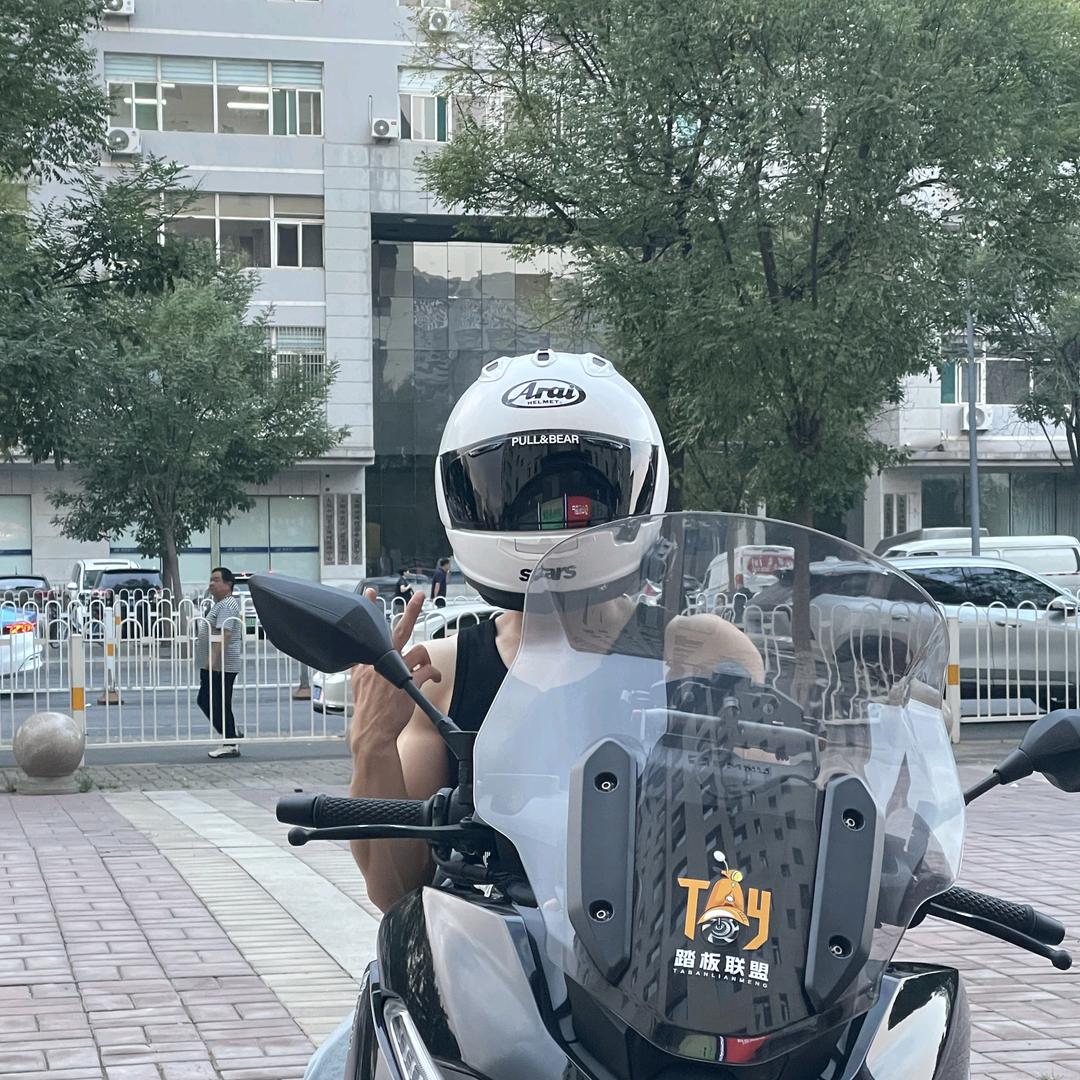 @阎泽练不大