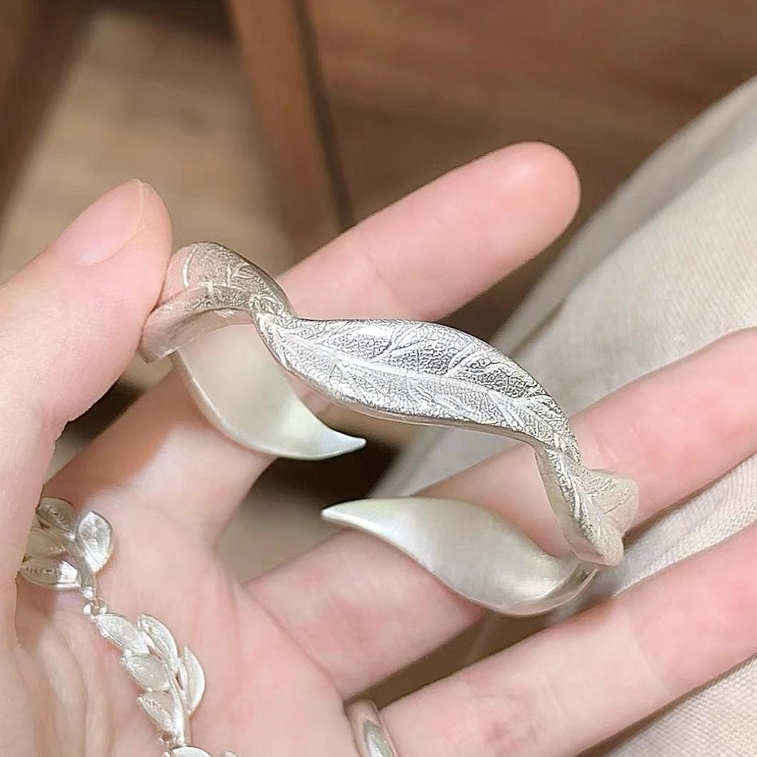 杨小猫☁️