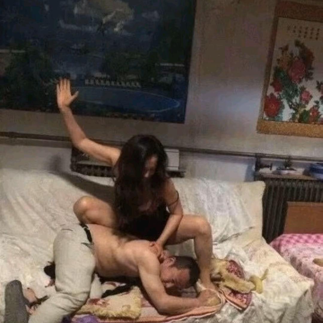 老爷爷扶我过马路