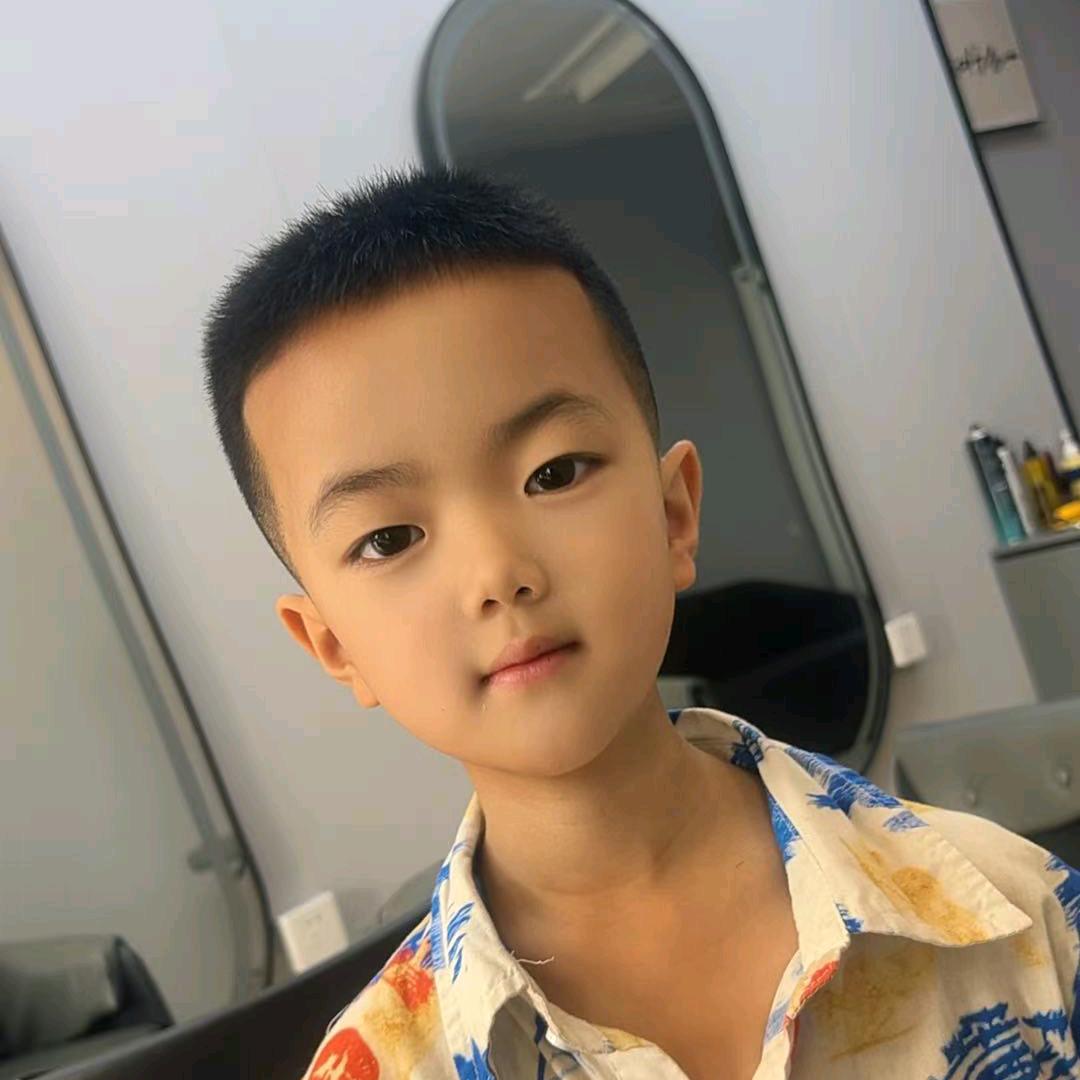 李飞7050