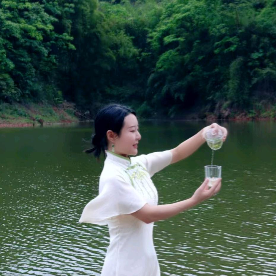 梅岭堡🍵茶姑