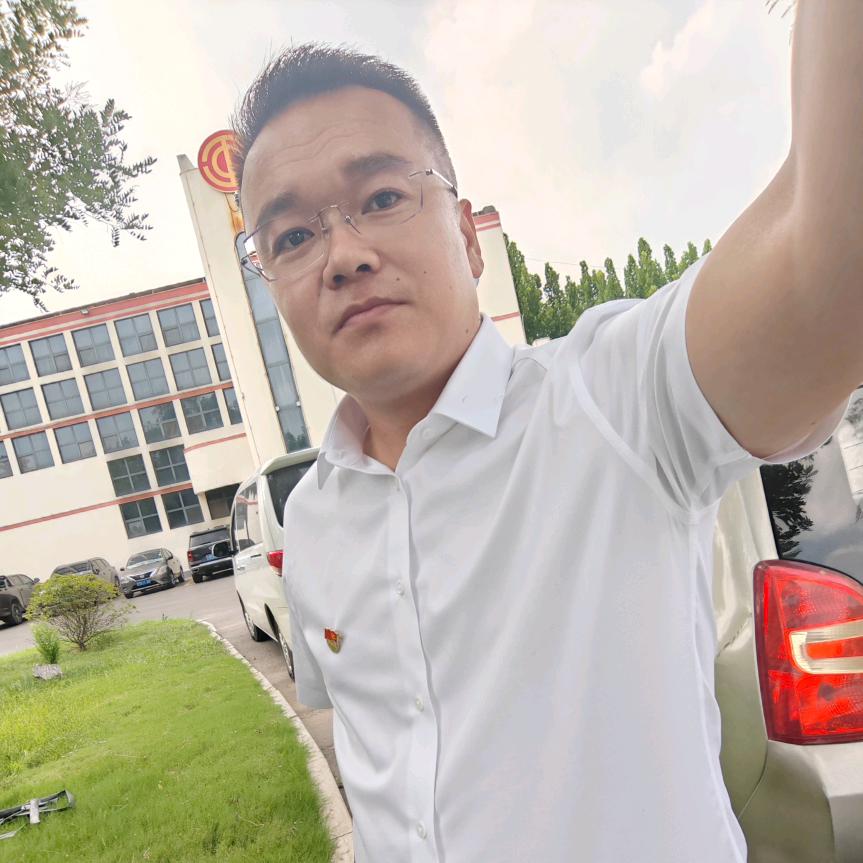 凤凰城小常书记