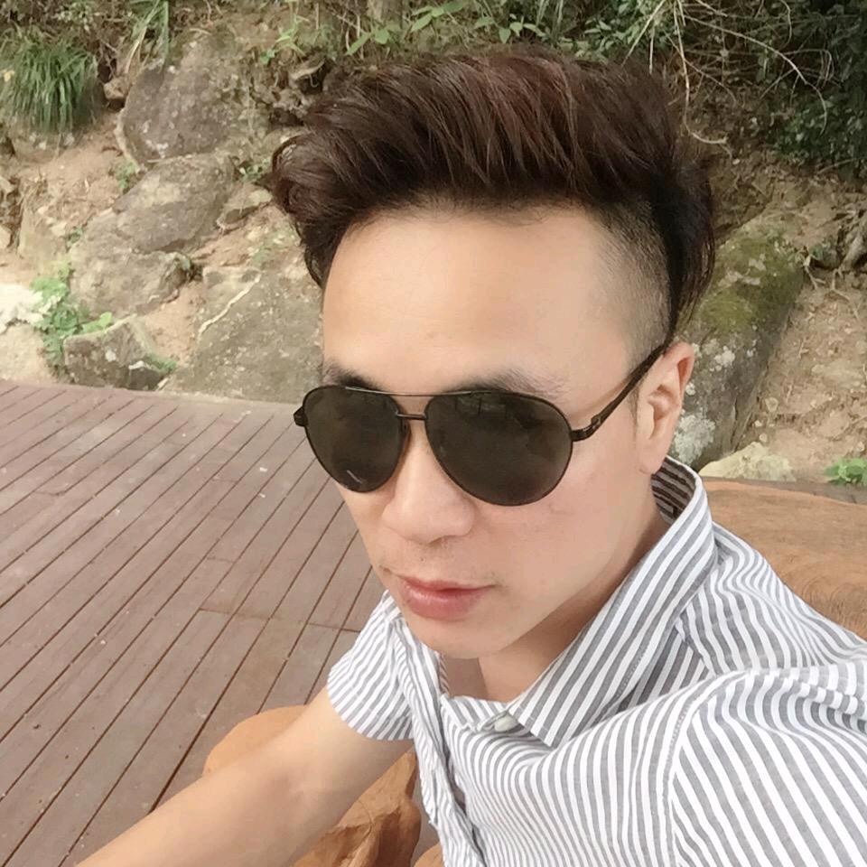 〈简约全屋定制〉何星