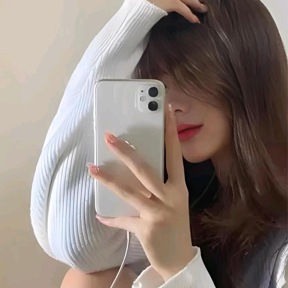 李柚柚