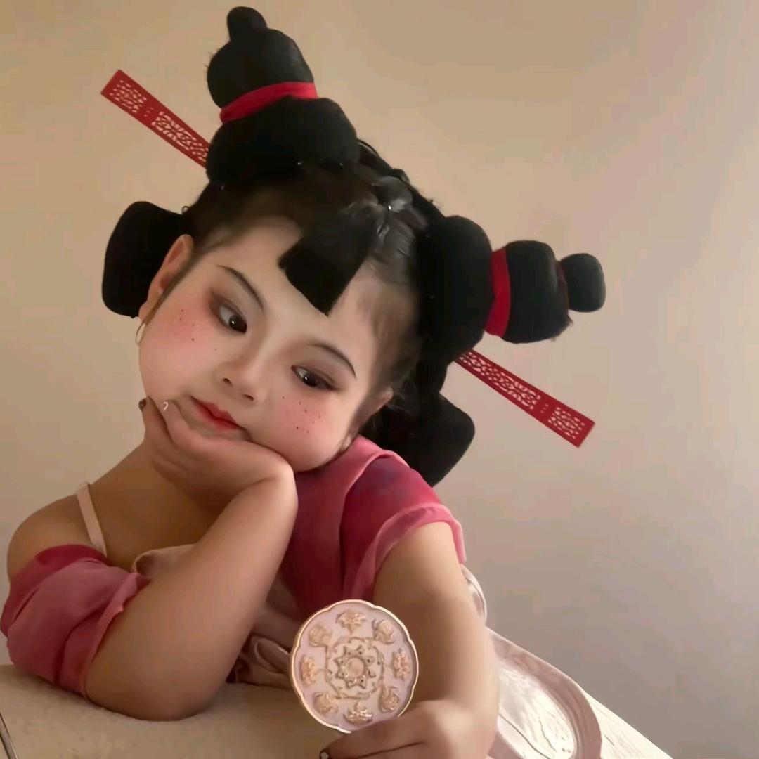 没人宠的小孩爱吃糖