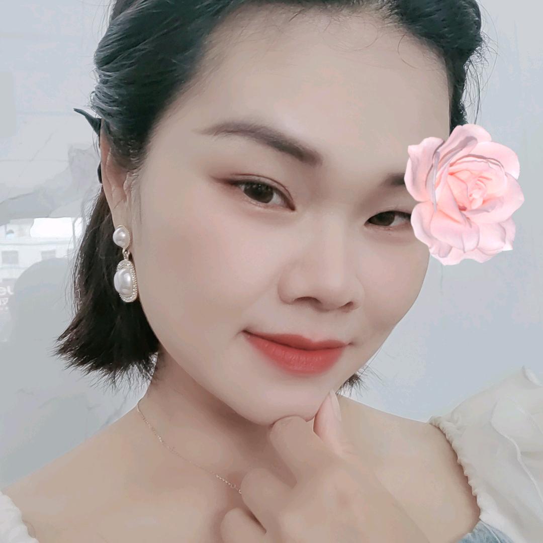 一路生花🌹艳丽了自己