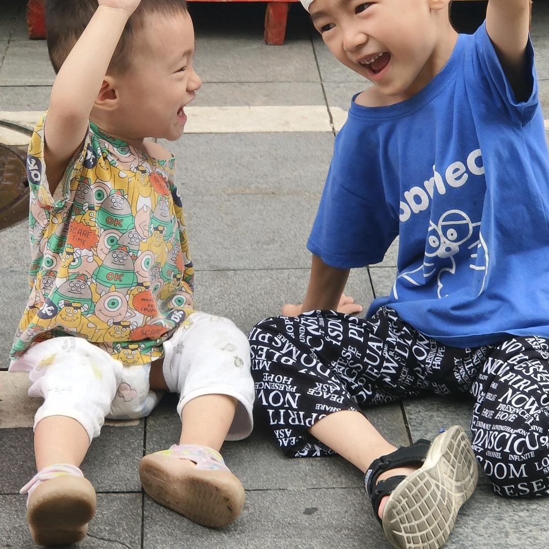 小铃铛🔔