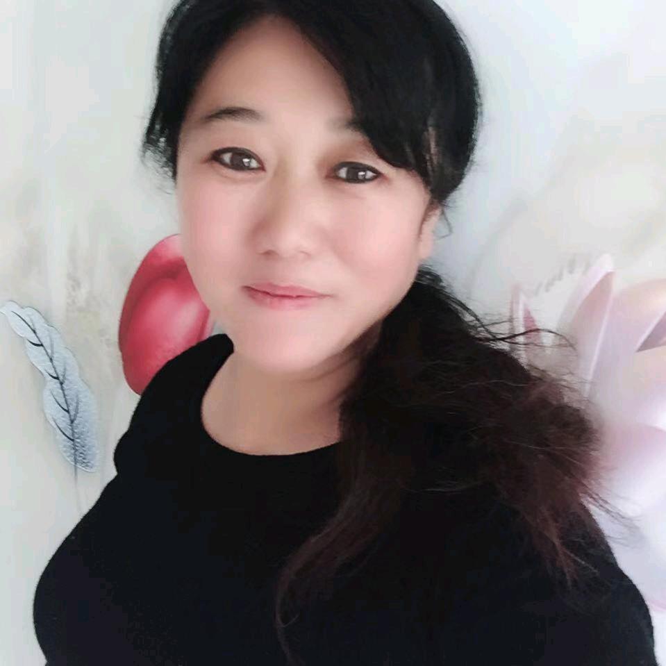 诚信姐，专业卖壁纸，壁布，带做地砖美缝