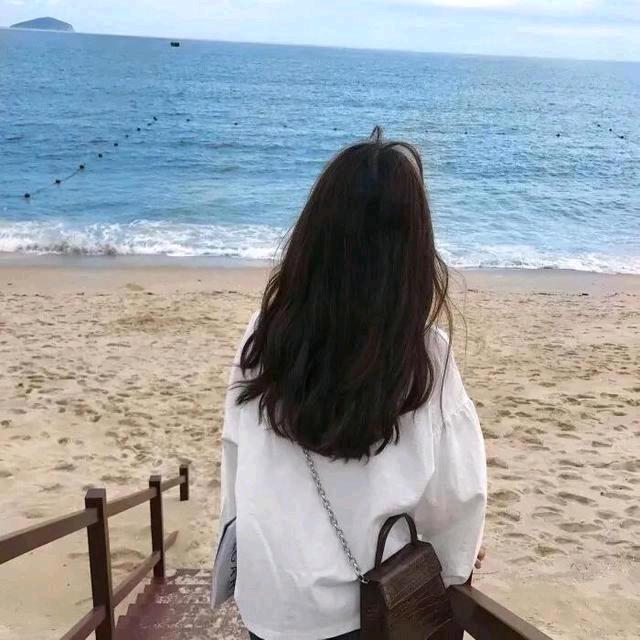 倒影化了沙