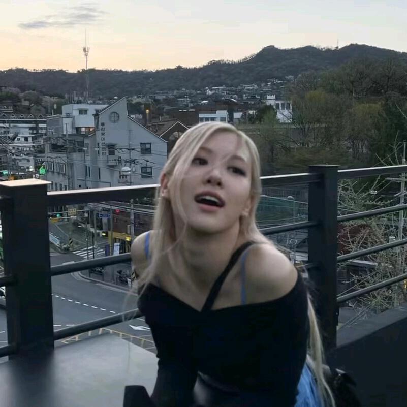 刘亦菲