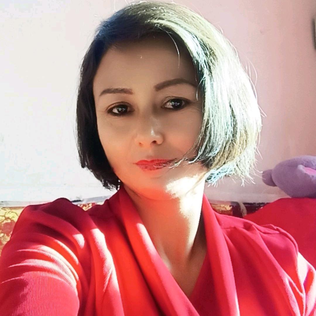 居麦古丽。麦麦提