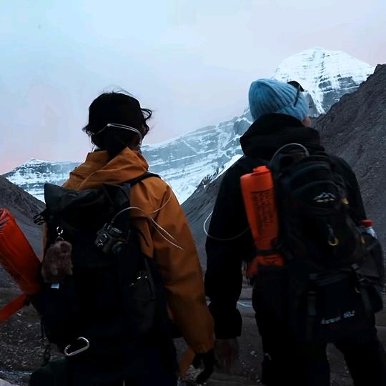 .待我去时春满城