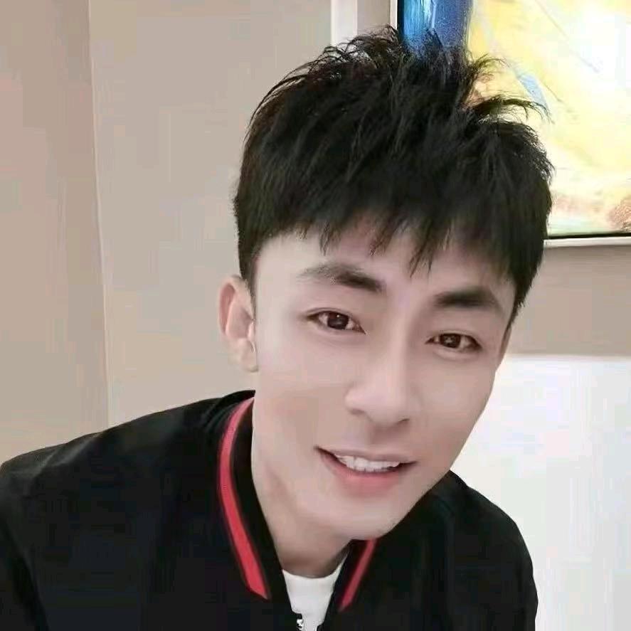 潮牌哥303