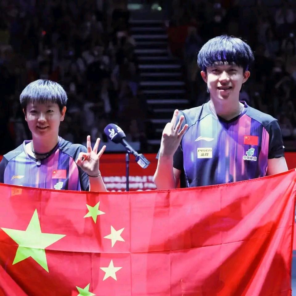 布朗蒂🏓🍟（🈲连赞，会关小黑屋哦)