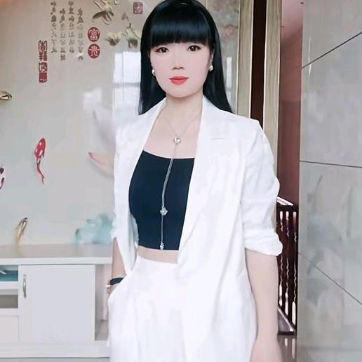 叶子服饰