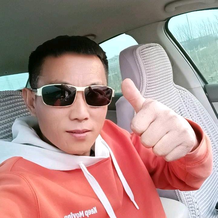 奋斗吧黑刚仔