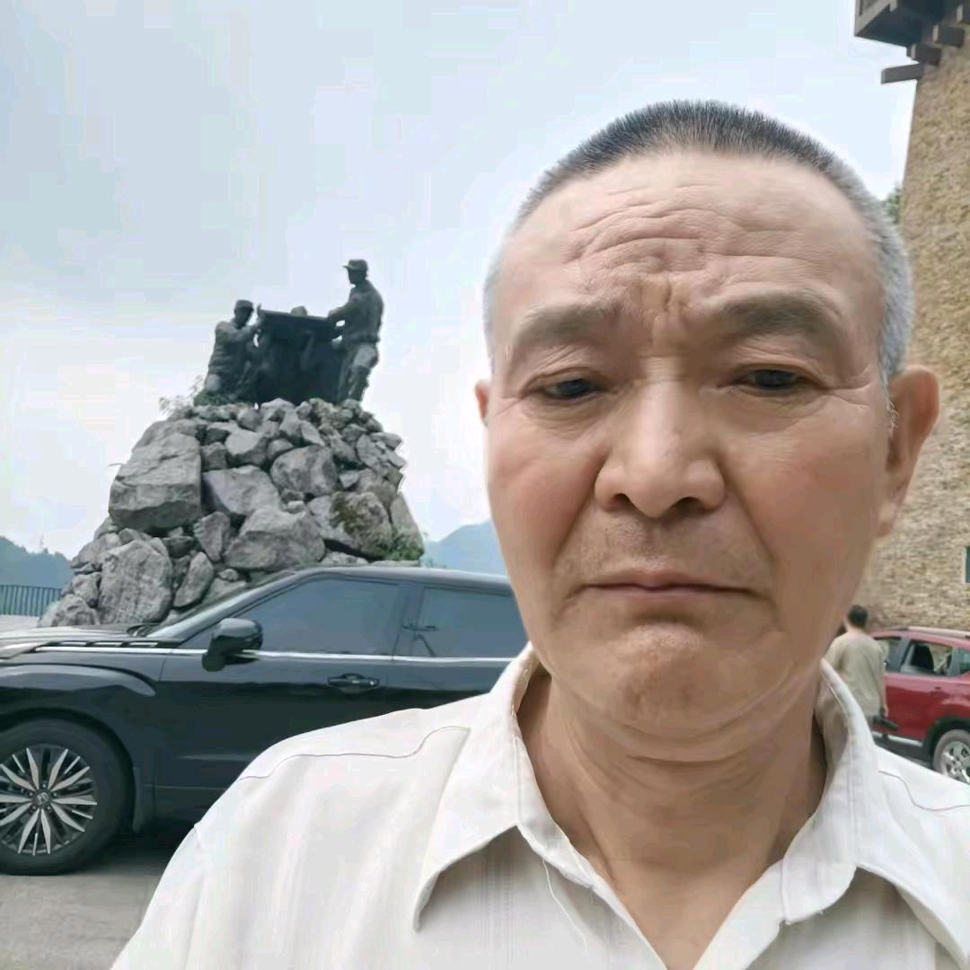 无名侠客:(1号)