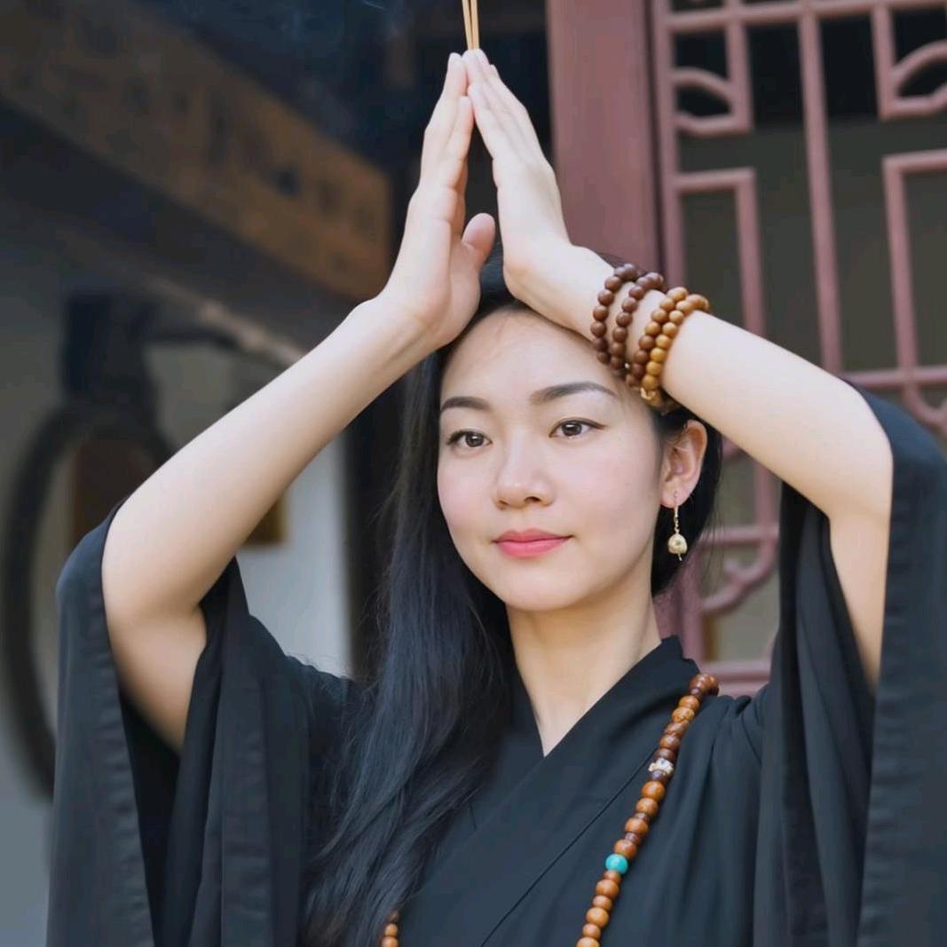 铿锵玫瑰🌹🌹🌹