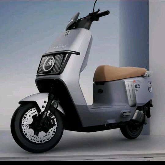 青年路爱玛电动车
