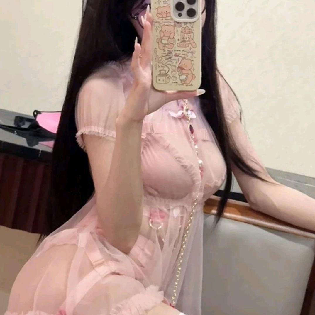 倾城一抹红