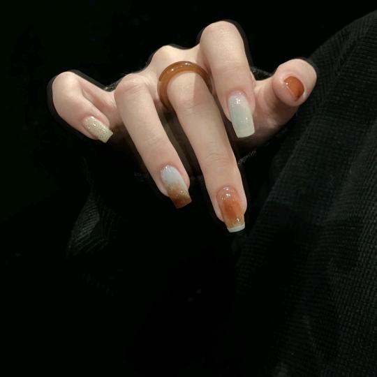 飒飒