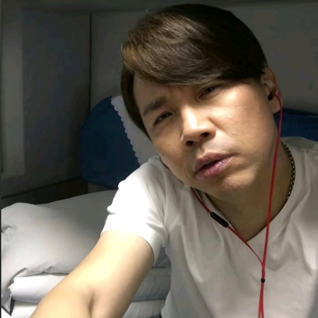 wáng