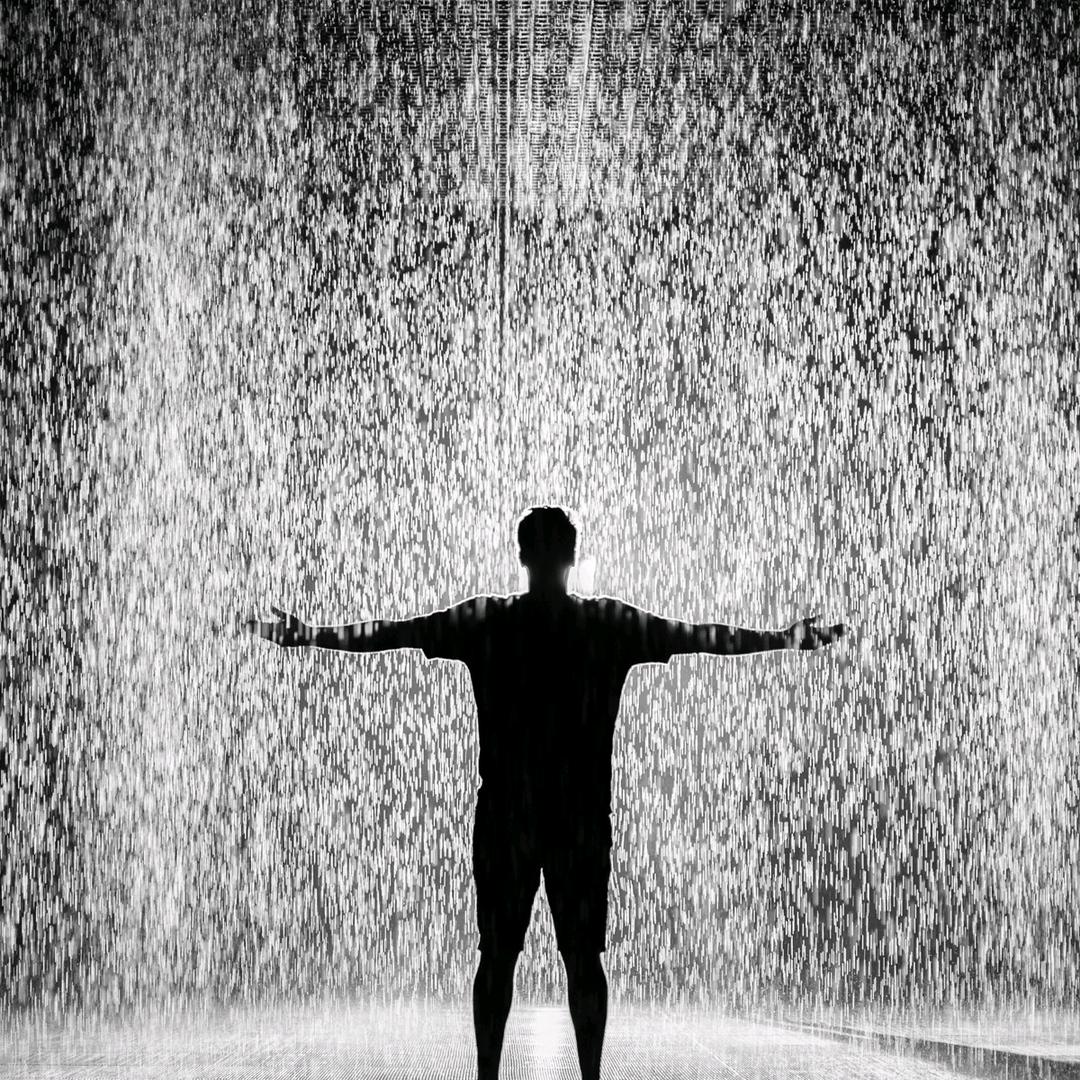 努力赚钱上大学