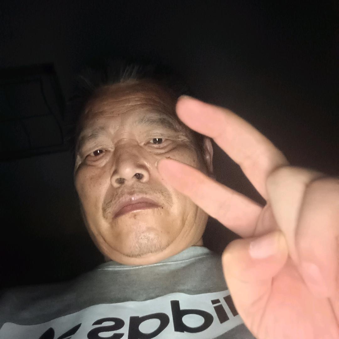 保钢哥