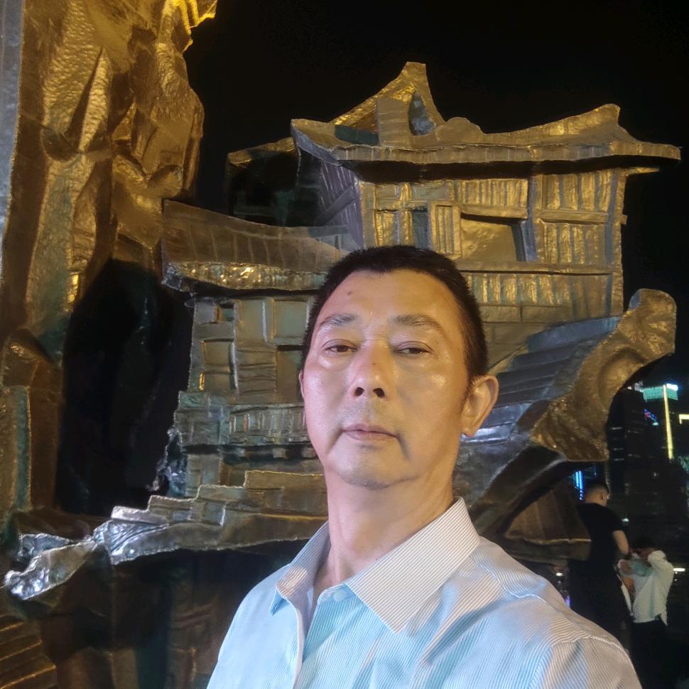 何德云……荣：