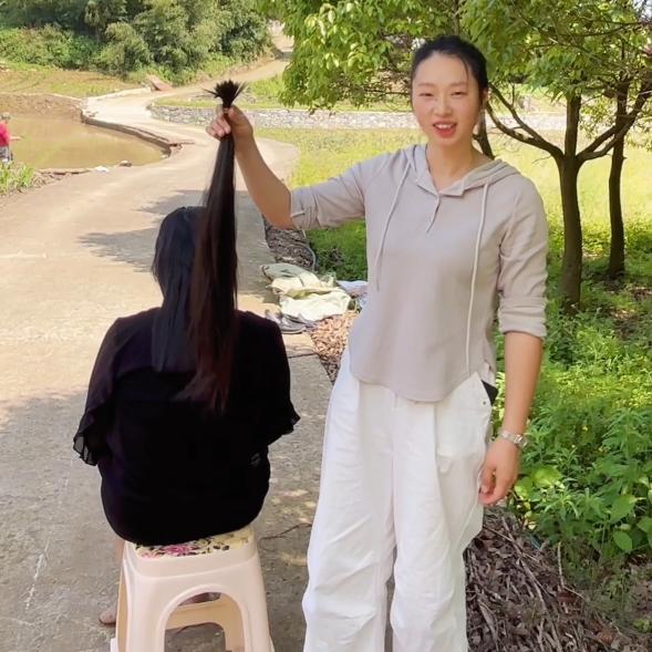 重庆收头发小宇