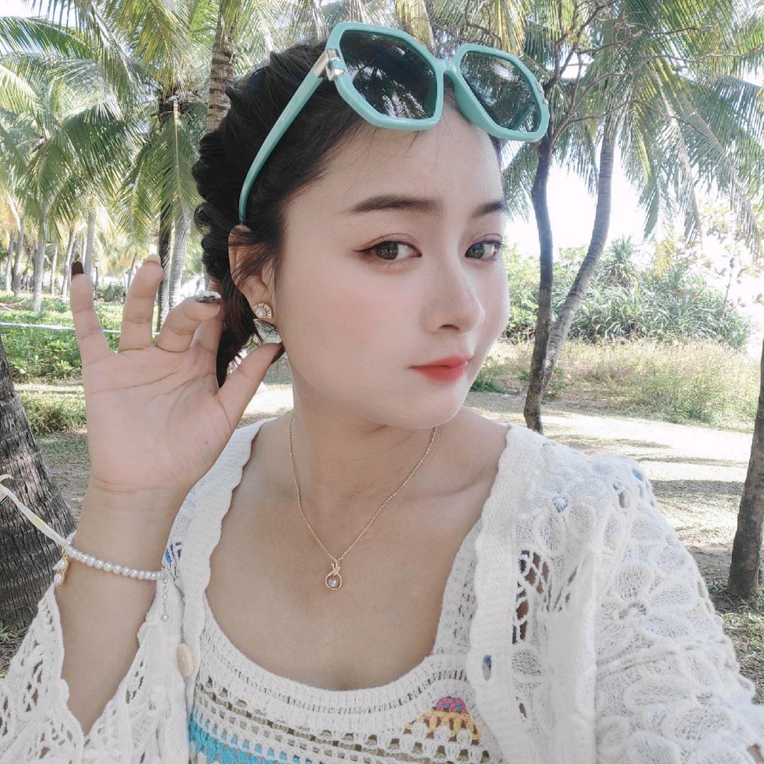 @珊珊     (孕晚期)