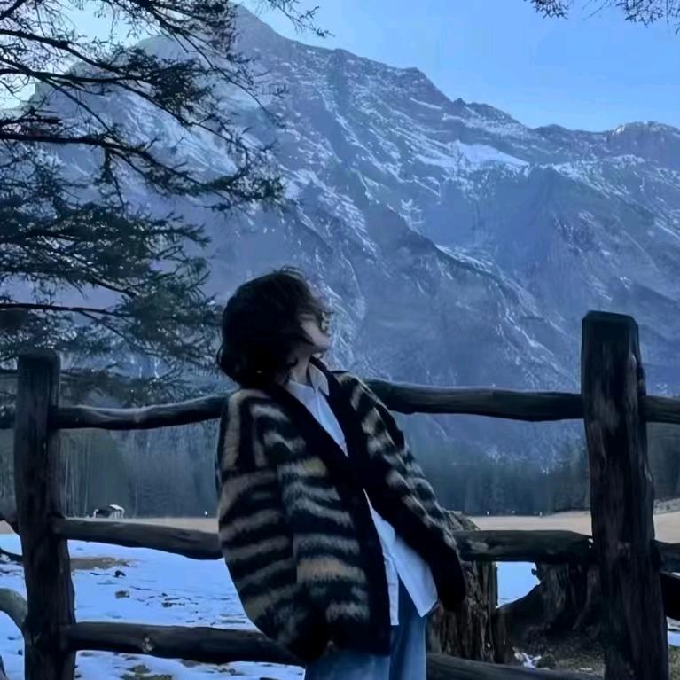 幸福小窝₍˄·͈༝·͈˄*₎◞ ̑̑