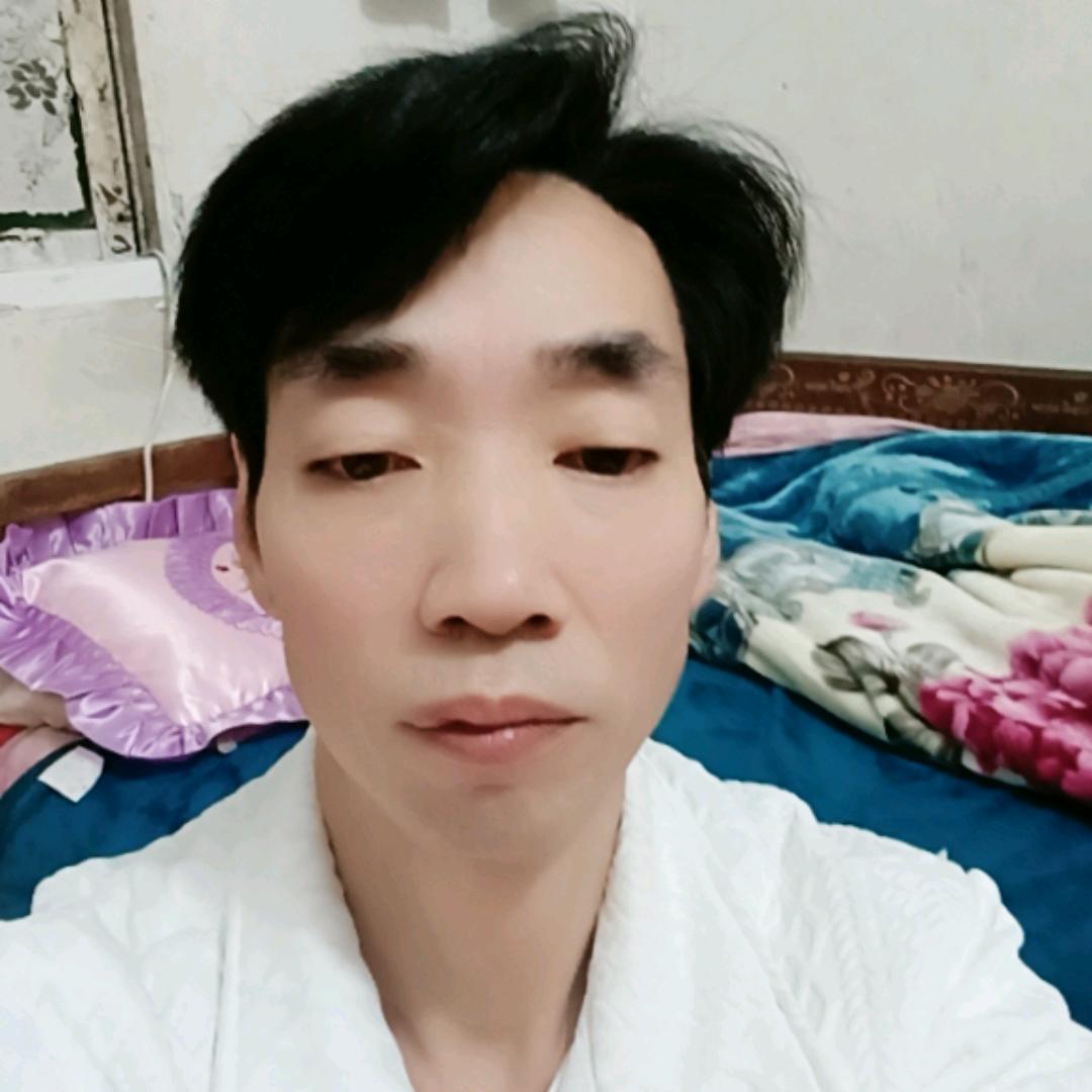 单亲哥  向,唱歌聊天直播不定时
