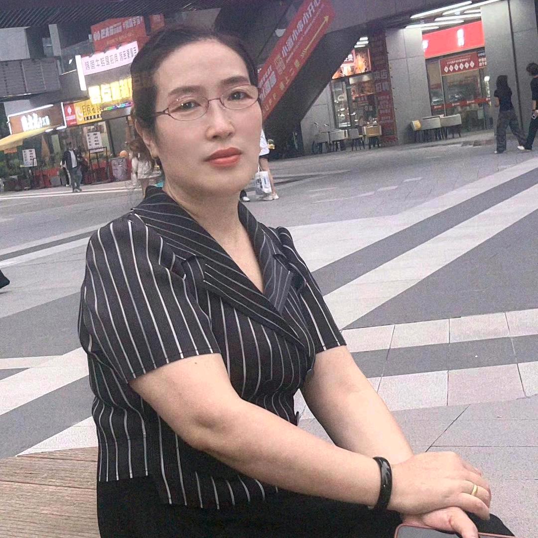 家政红姐