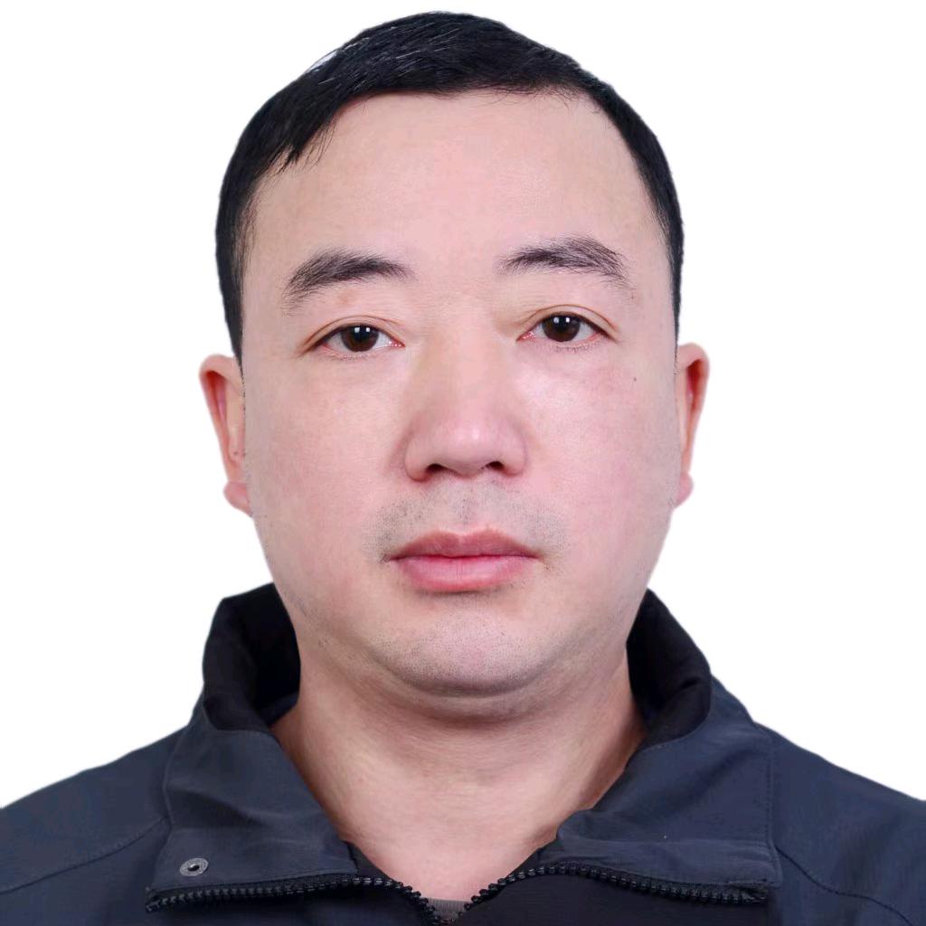 张㇏三哥