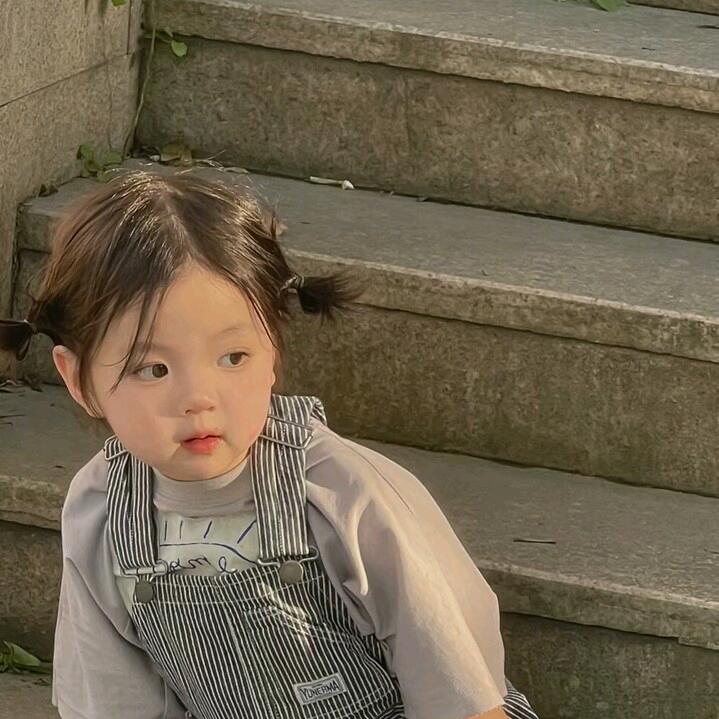 爽(Sharon)