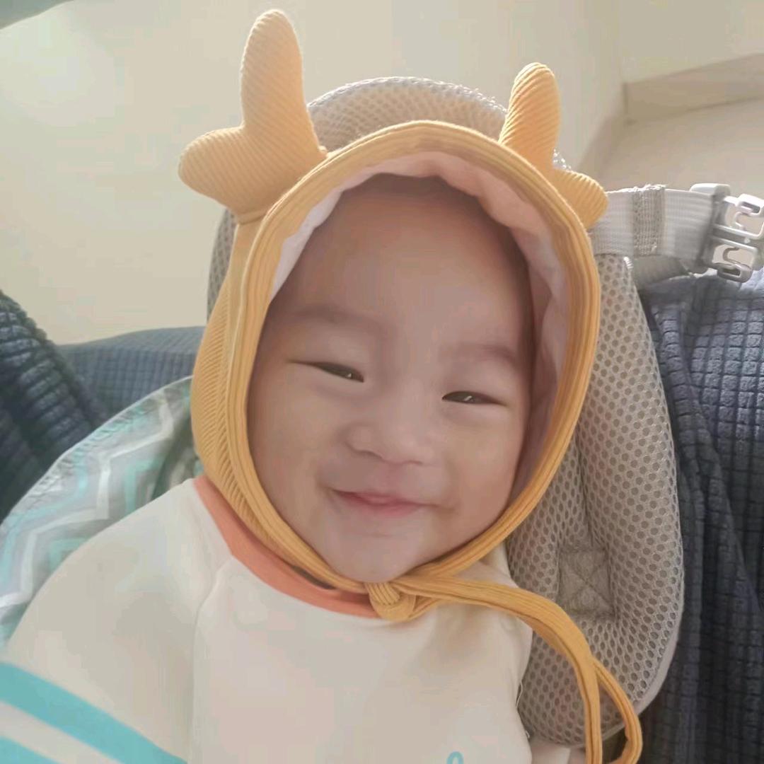 黄思行
