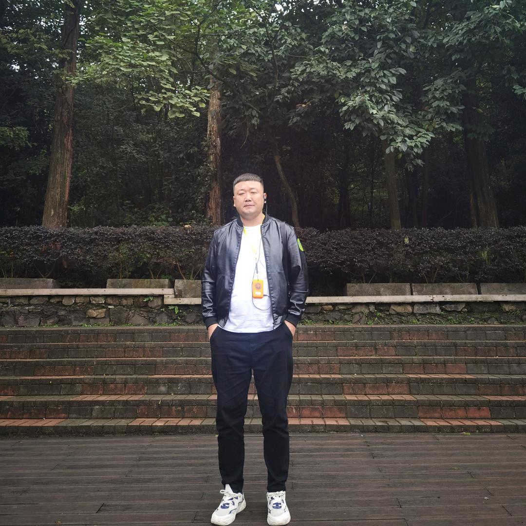 阿迪111