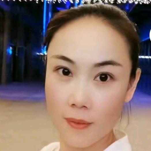 领手机找尹敏