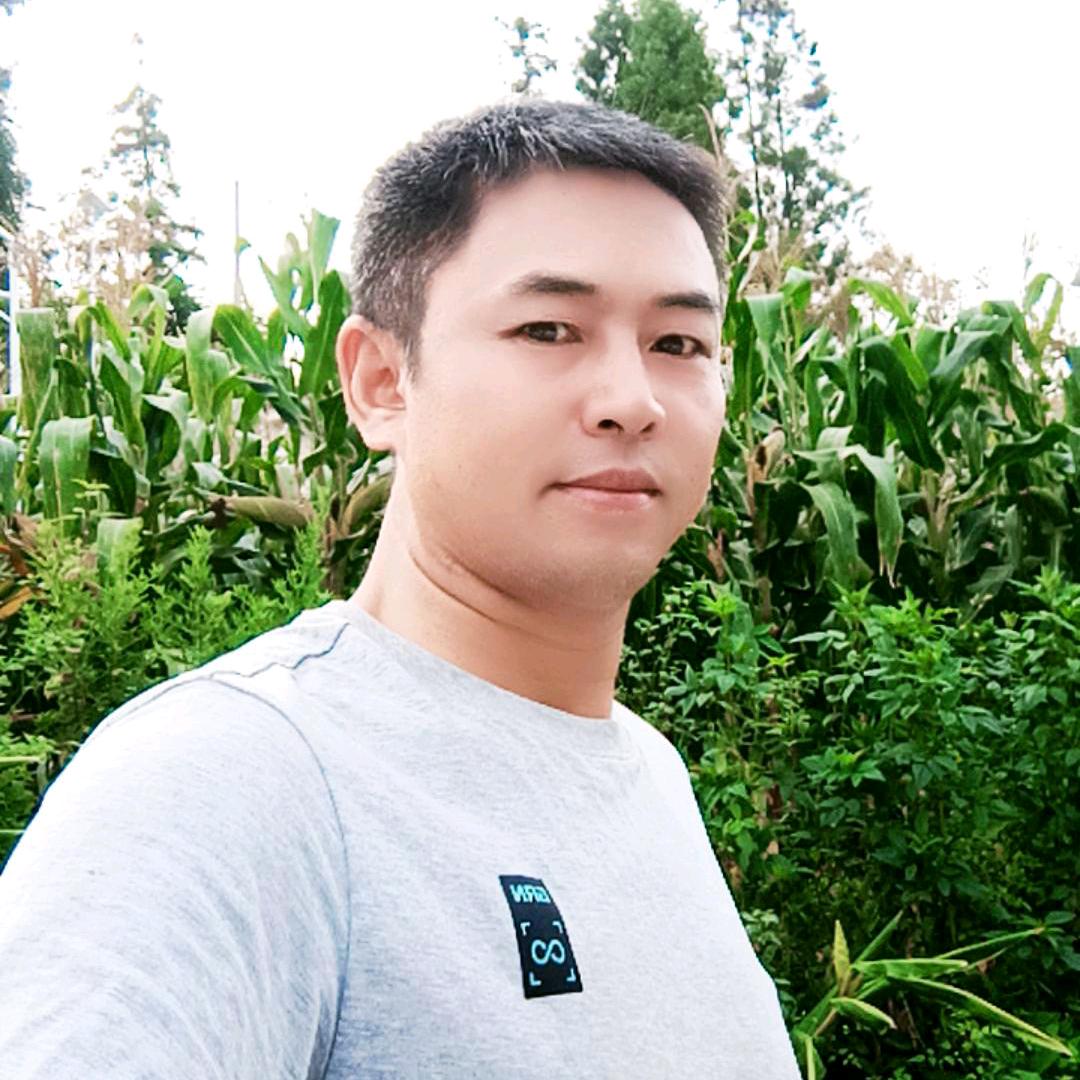 周哥