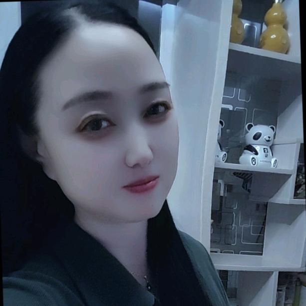 余霞成绮