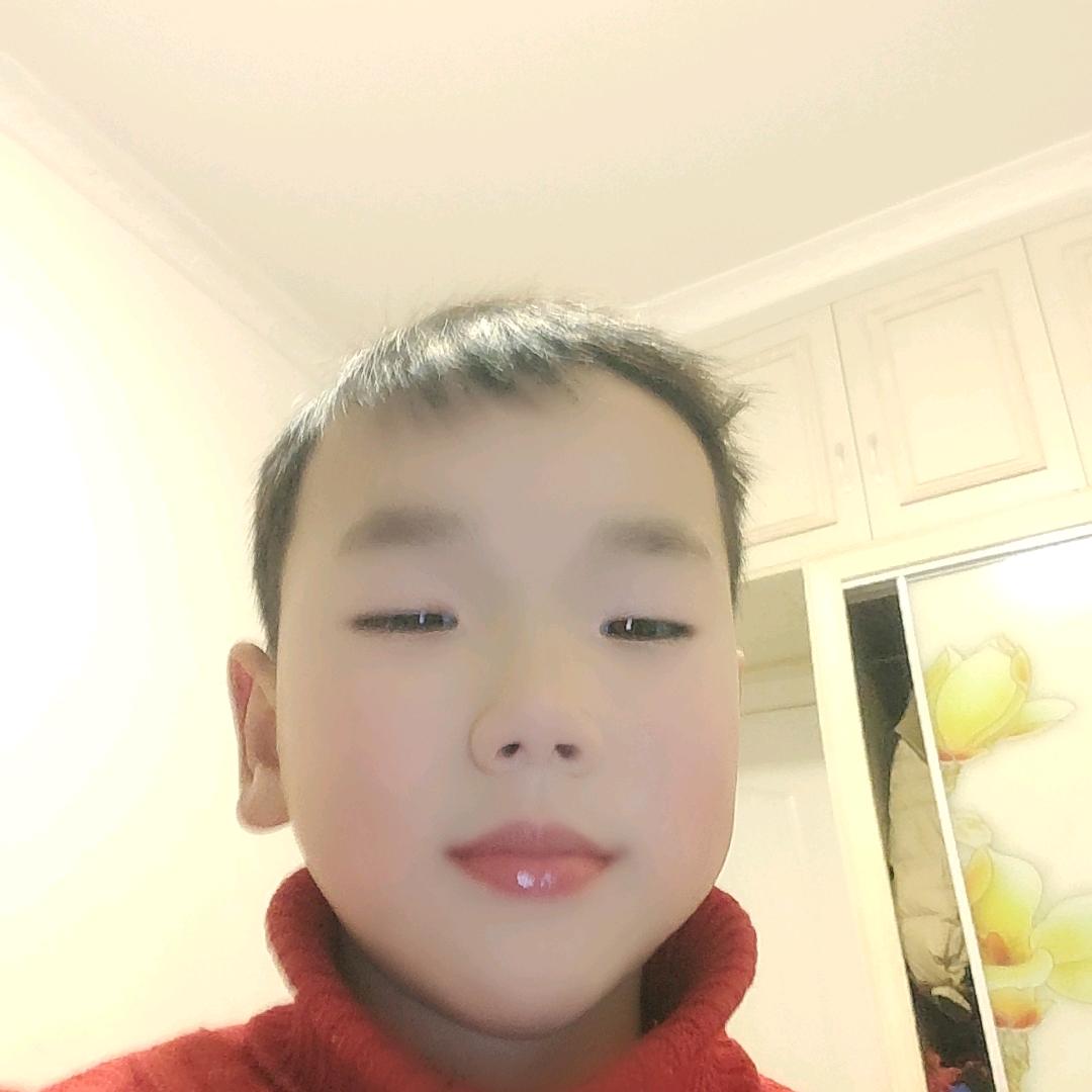 鲁选碧