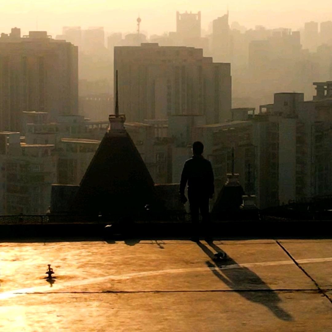 易嘉 📽